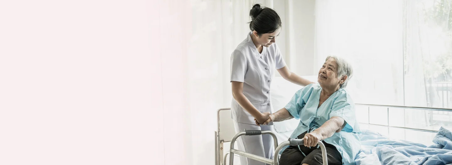 Why Choose Us Senior Care Background